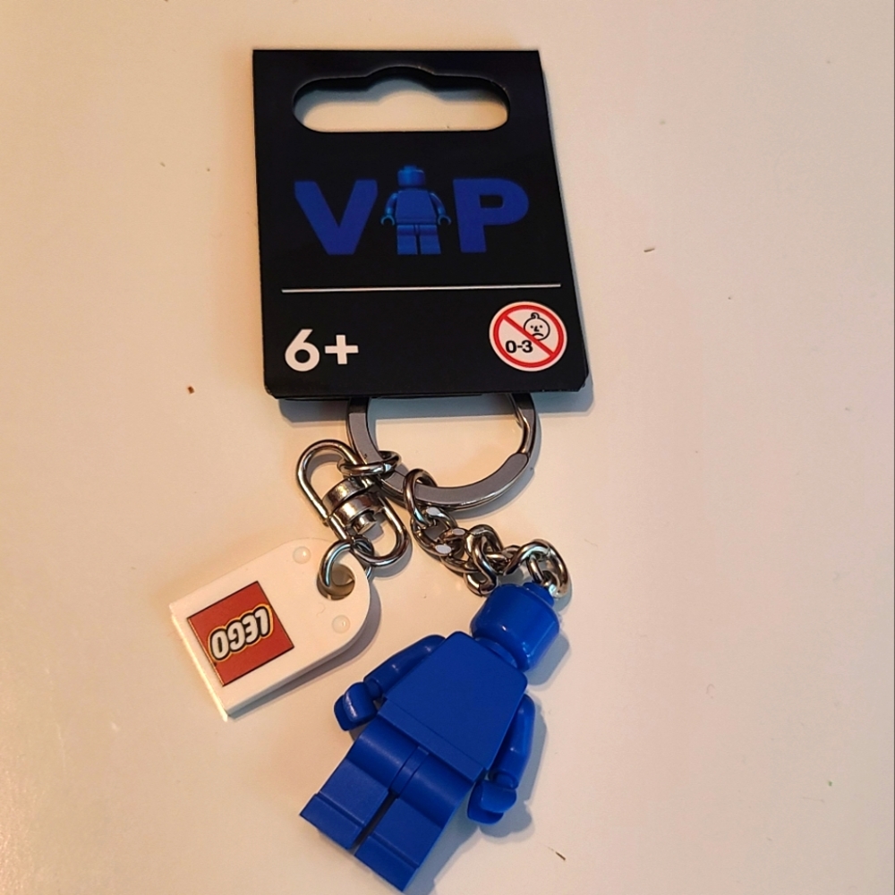LEGO VIP KEYCHAIN NWT
